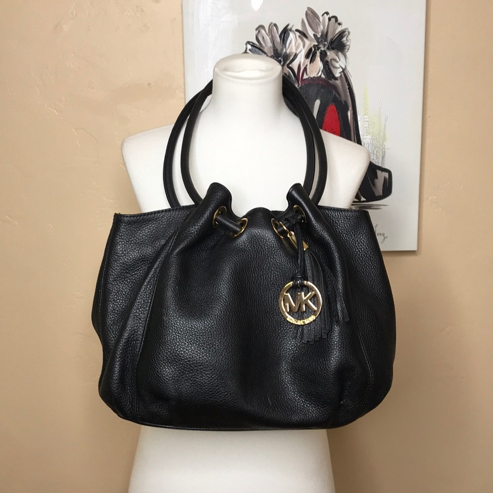 ❤️Michael Kors genuine leather ring tote❤️